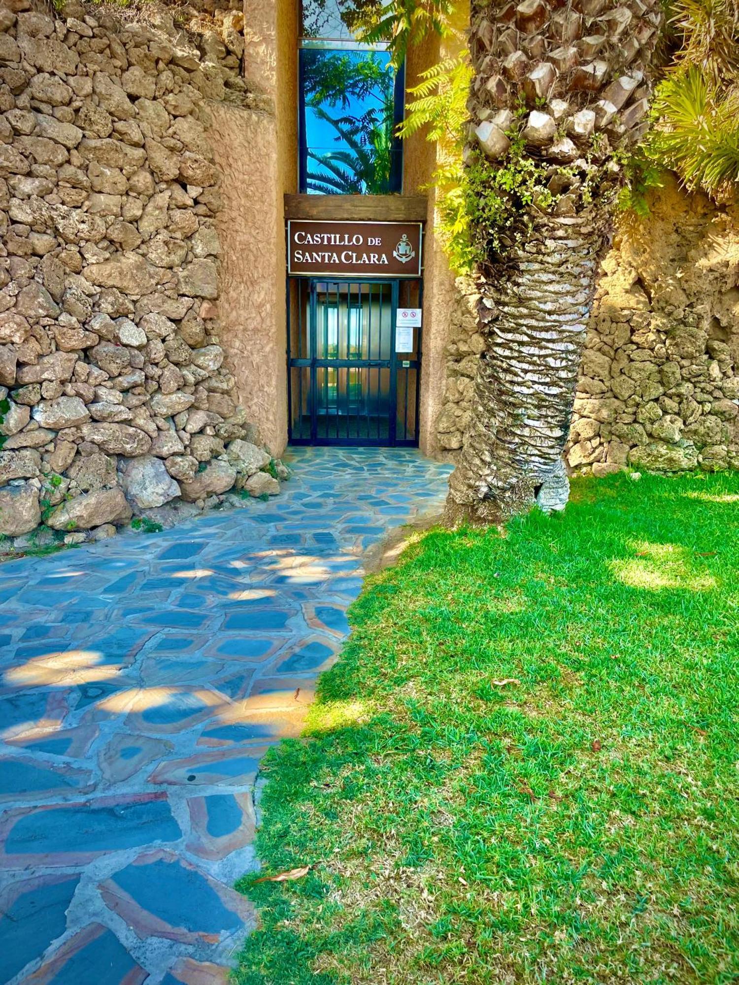 Castillo Santa Clara Torremolinos Bagian luar foto